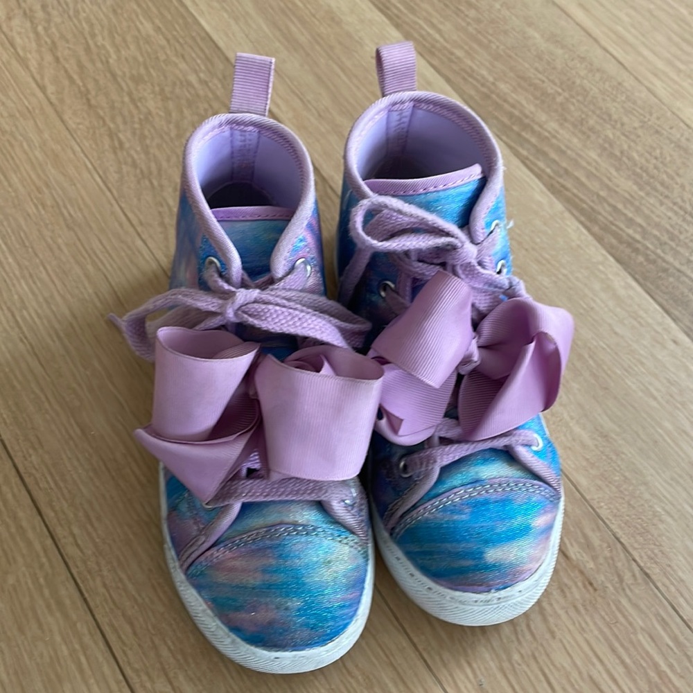 JoJo Siwa Bow Hi Top Sneaker